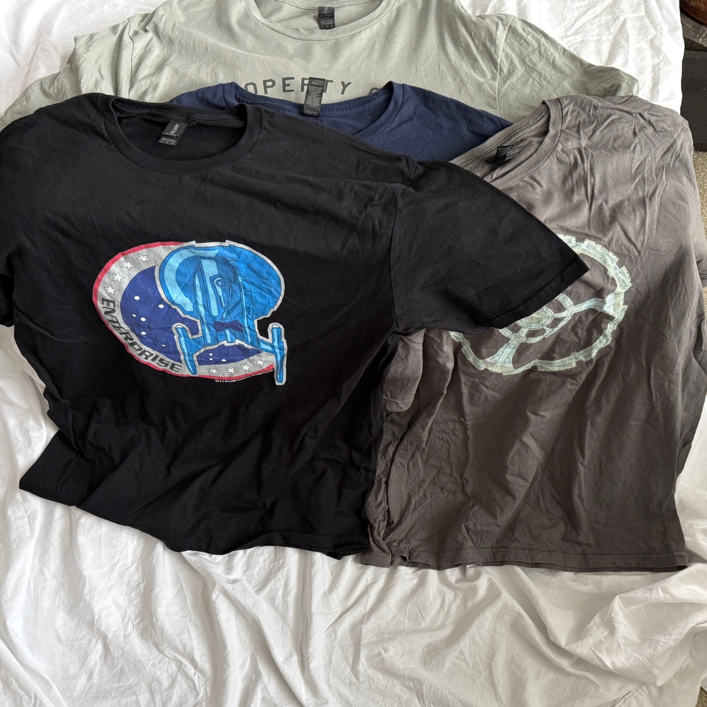 Star Trek Graphic T-Shirt Bundle Men’s XL